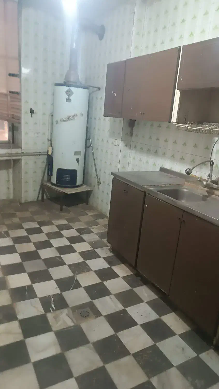 رهن‌اجاره85متری مناسب برای کارگاه وانبار