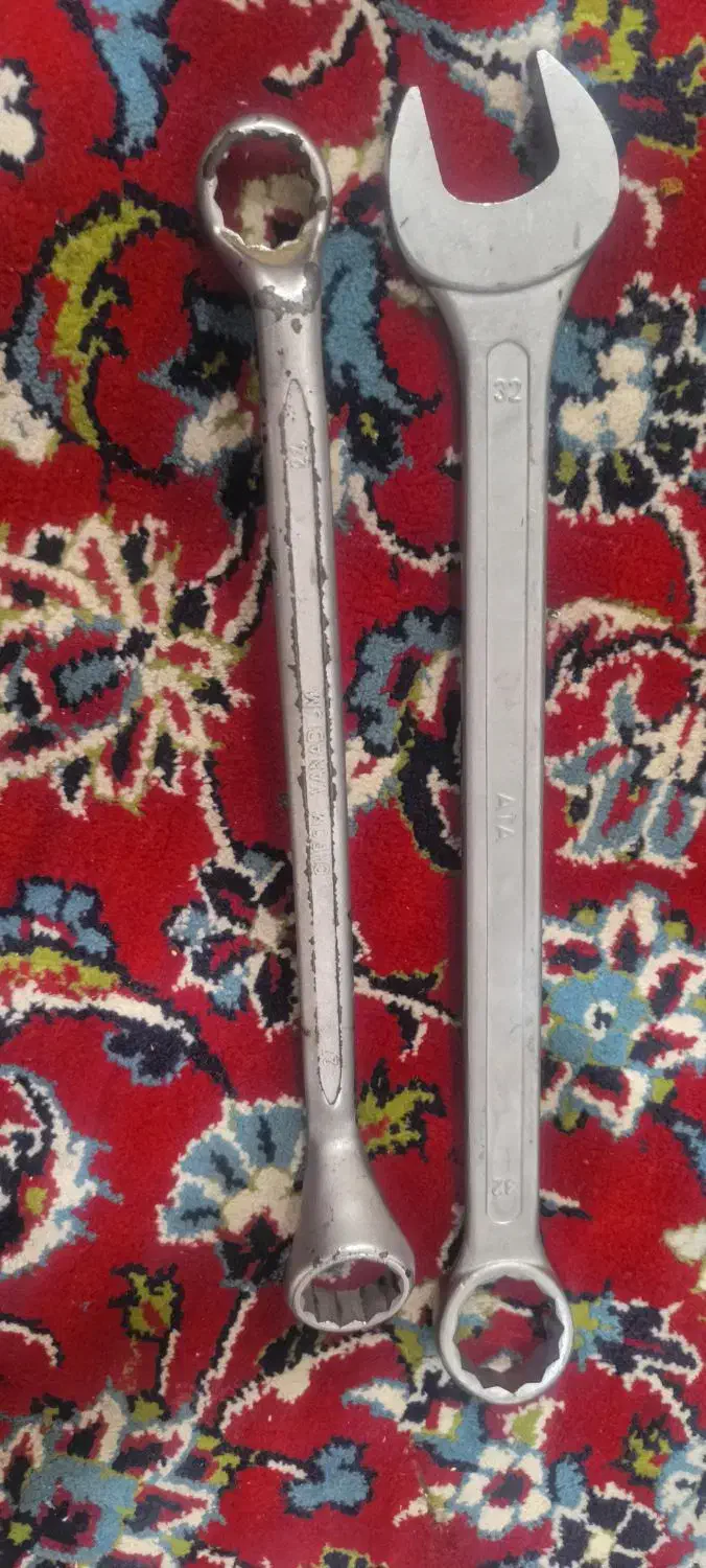 دو عدد اچار|ابزارآلات|کرمان, |دیوار