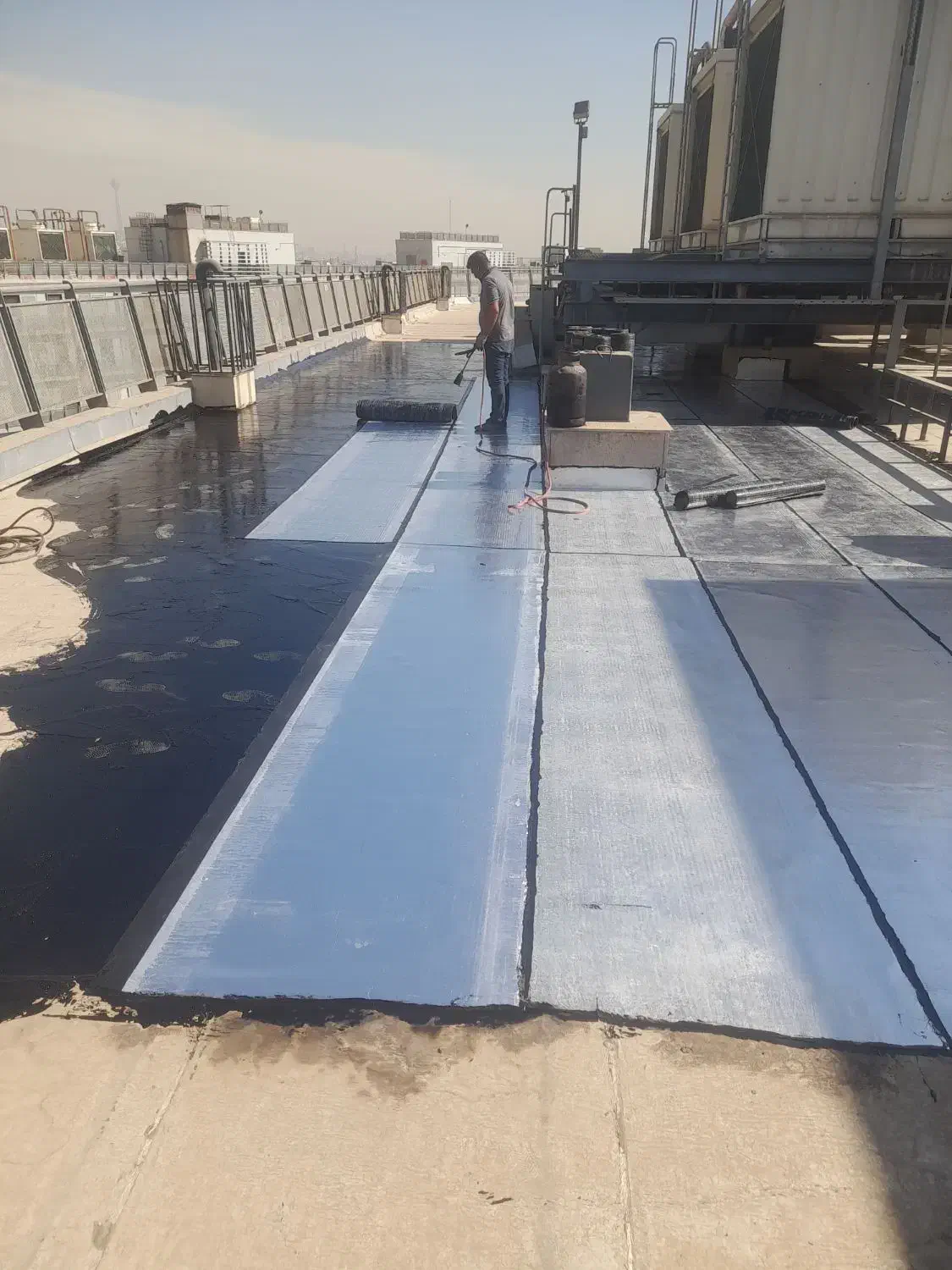 قیرگونی آسفالت ایزوگام حتی یک متر|خدمات پیشه و مهارت|تهران, آذری|دیوار