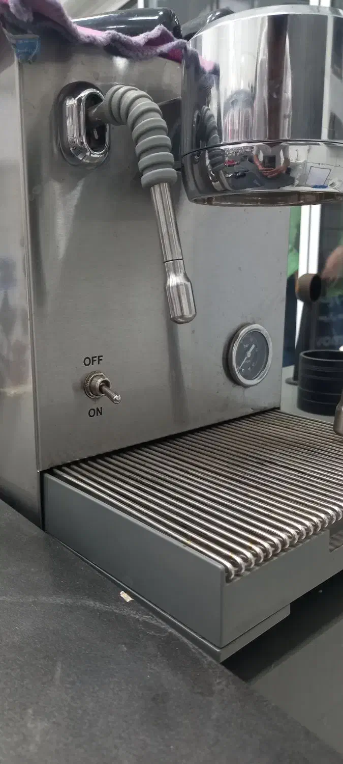 دستگاه قهوه نیمه صنعتی|سماور، چایساز، قهوهساز|بیرجند, |دیوار