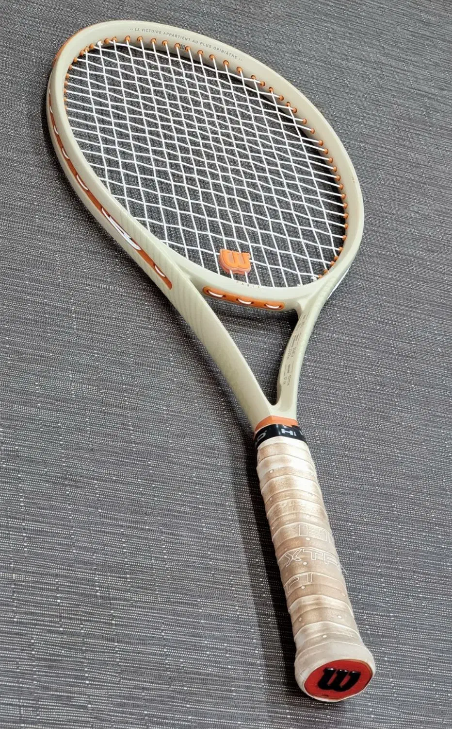 راکت تنیس ویلسون|ورزشهای توپی|شیراز, معالیآباد|دیوار