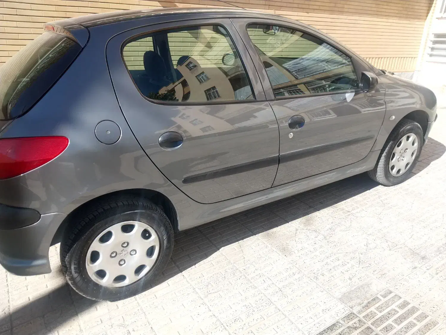 پژو۲۰۶ در حد|خودرو سواری و وانت|شهرکرد, |دیوار