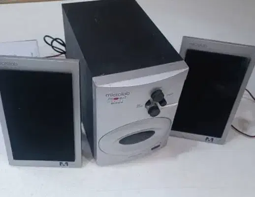 اسپیکر قدیمی سالمه|قطعات و لوازم جانبی رایانه|لیلان, |دیوار