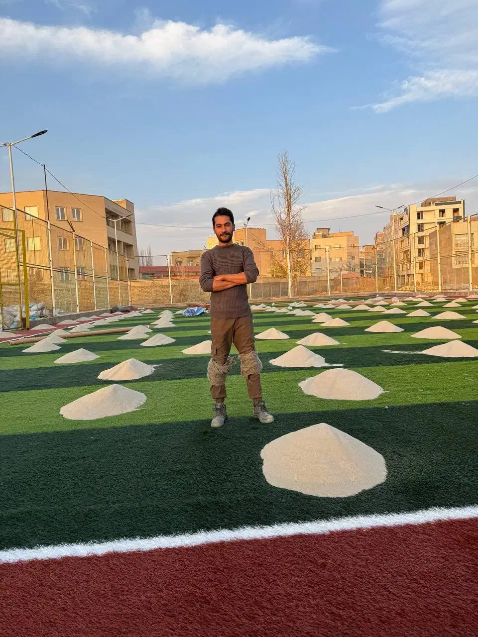 خدمات نصب حرفه‌ای چمن مصنوعی|خدمات پیشه و مهارت|ارومیه, |دیوار