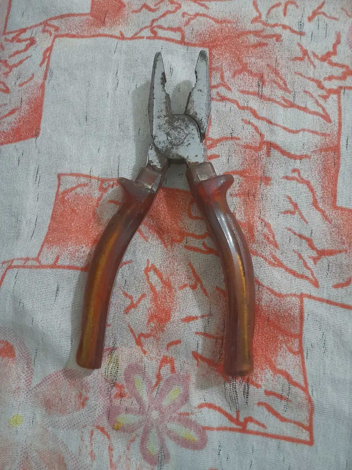 آچار پلاستیکی|اسباب‌‌بازی|زابل, |دیوار