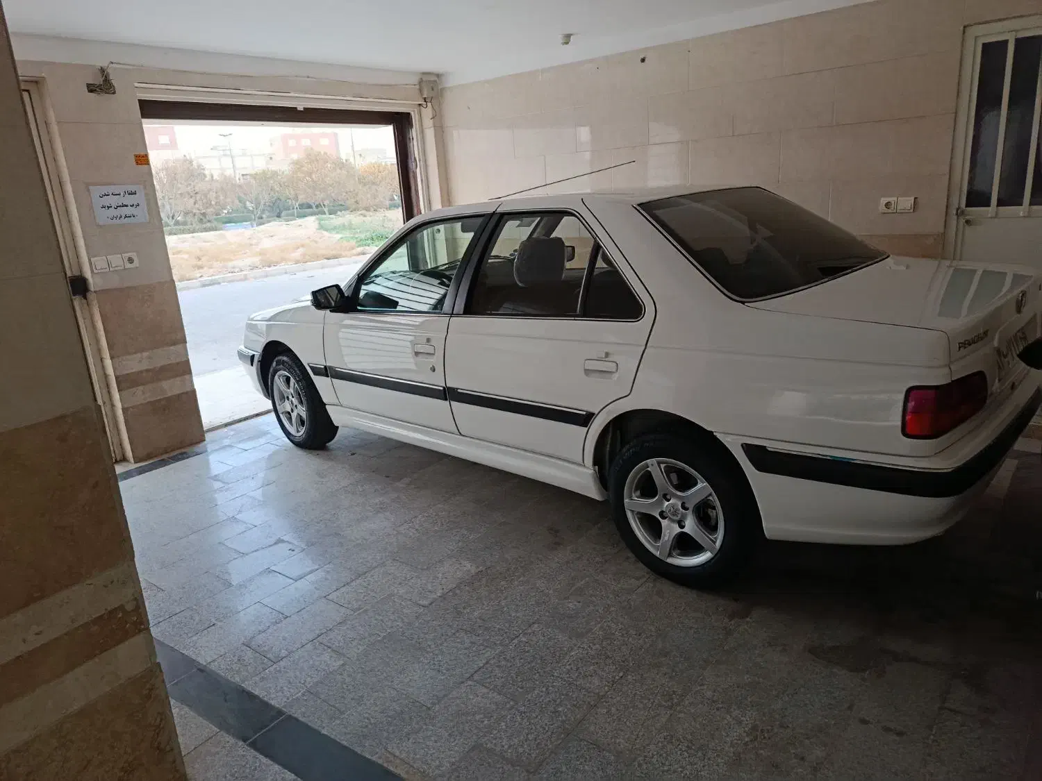 پژو پارس401 درحدصفر سفارشی|خودرو سواری و وانت|قم, عمار یاسر|دیوار