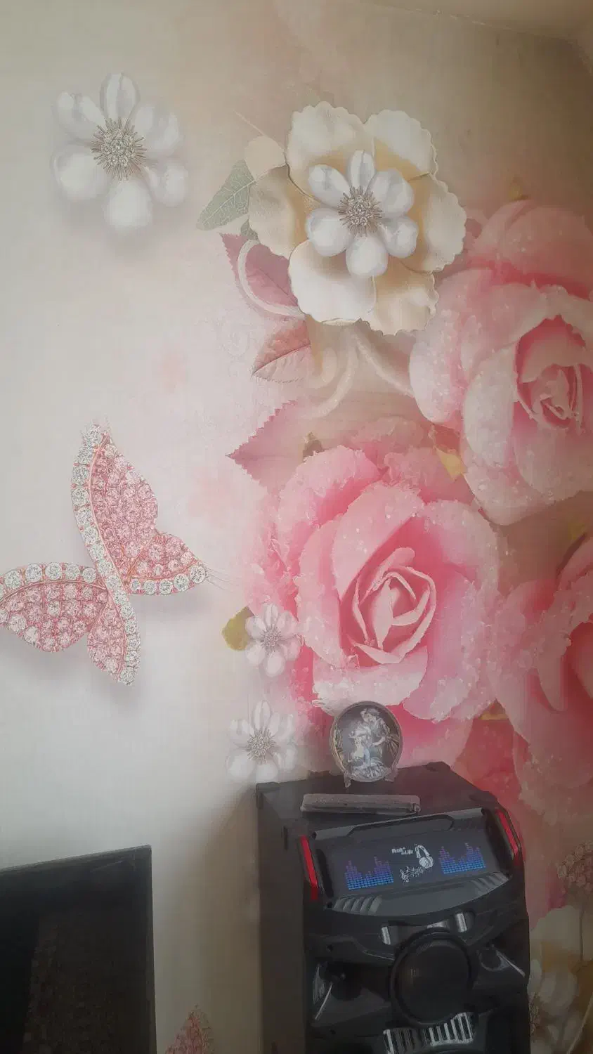 فروش کاغذ دیواری ونصب کاغذ دیواری بامهارت|خدمات پیشه و مهارت|سهند, |دیوار