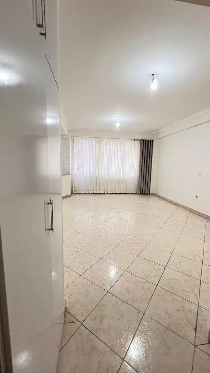 آپارتمان سهند فاز ۱ پشت بانک مسکن بشرط وام|فروش آپارتمان|سهند, |دیوار