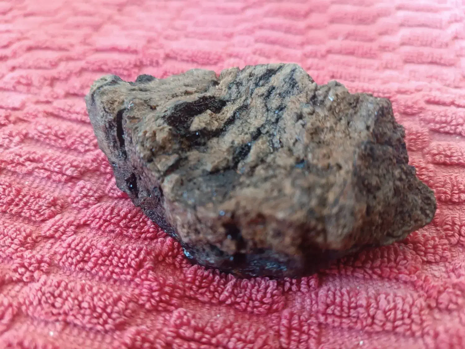 سنگ کلکسیونی|کلکسیون اشیاء عتیقه|قم, انسجام|دیوار