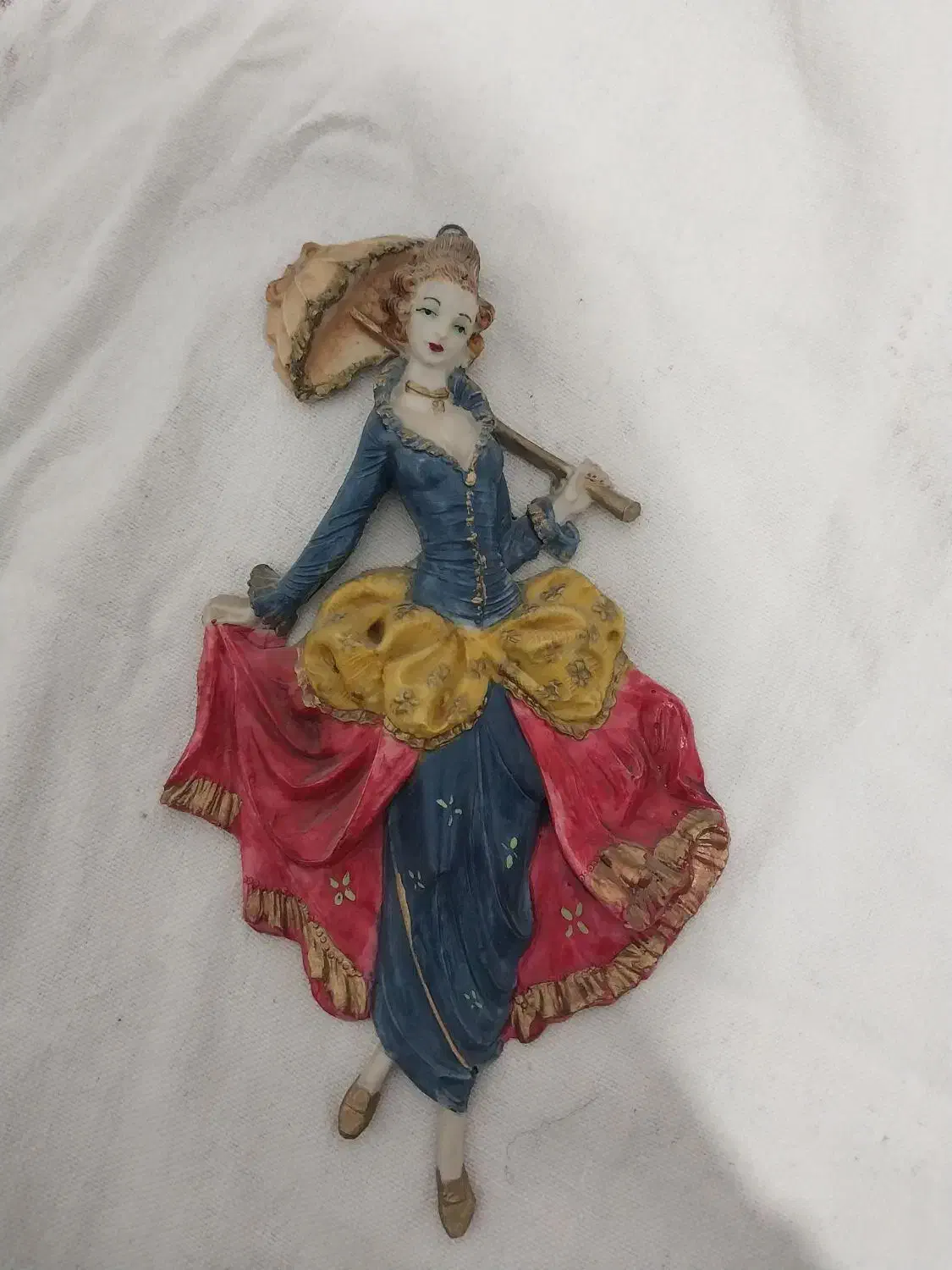 مجسمه مینیاتوری قدیمی|کلکسیون اشیاء عتیقه|کرج, شهرک فهمیده|دیوار