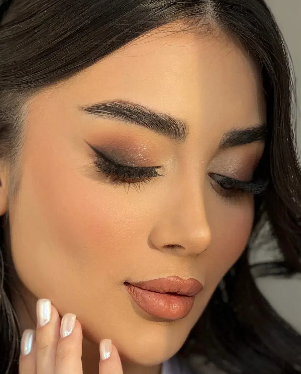 چرا هزینه زیاد.میکاپ حرفه ای با قیمت عالی|خدمات آرایشگری و زیبایی|آستارا, |دیوار