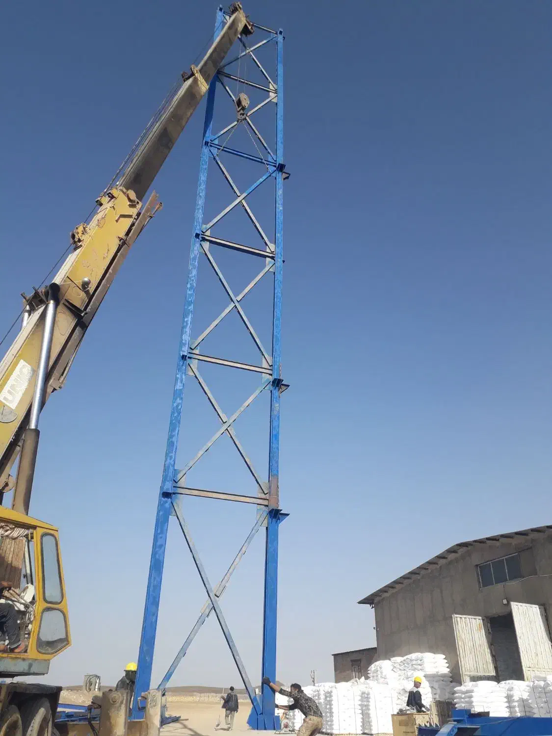 جوشکاری اسکلت نقد و اقساط پذیرفته می‌شود|خدمات پیشه و مهارت|گناباد, |دیوار