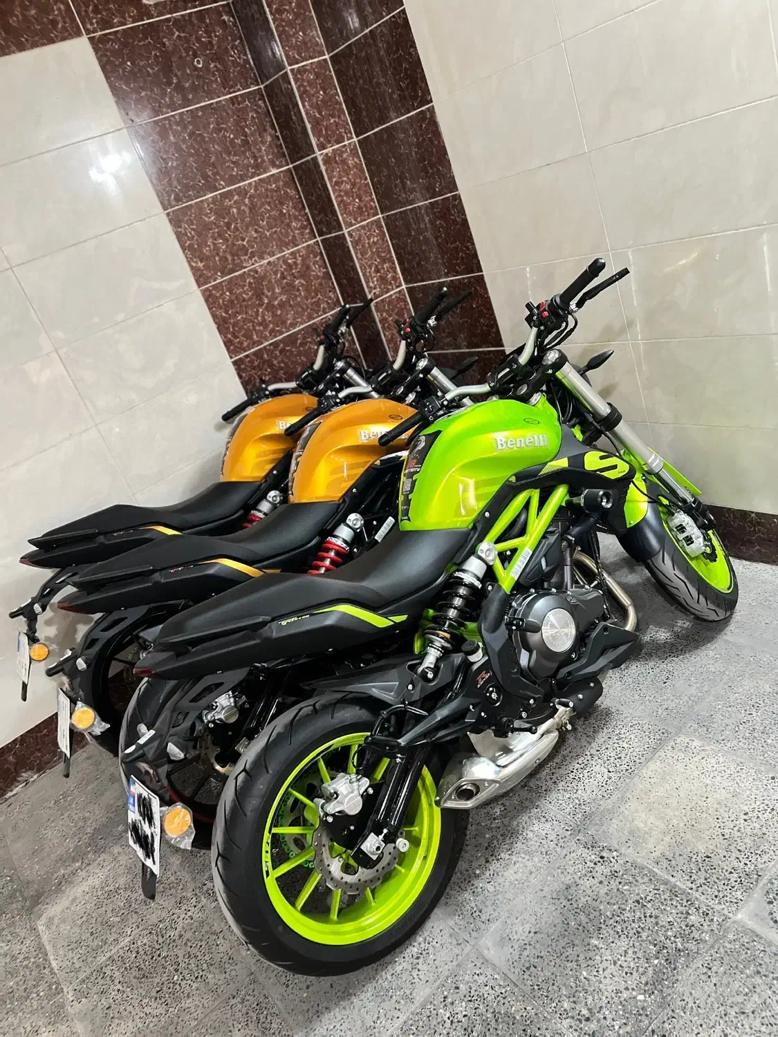 بنلی 300 جفت سیلندر طلایی و سبز|موتورسیکلت|بندرعباس, |دیوار