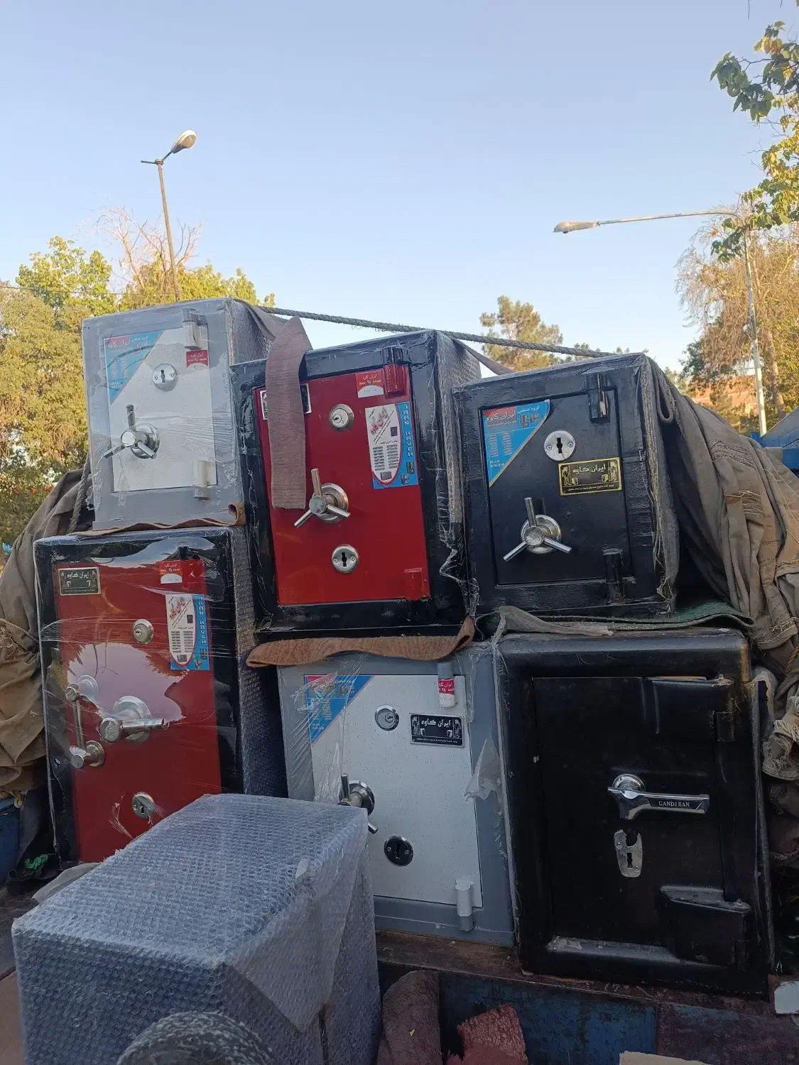 گاوصندوق گنجینه گنج بان آریا خیلی محکم ایران کاوه|ابزارآلات|ارومیه, |دیوار