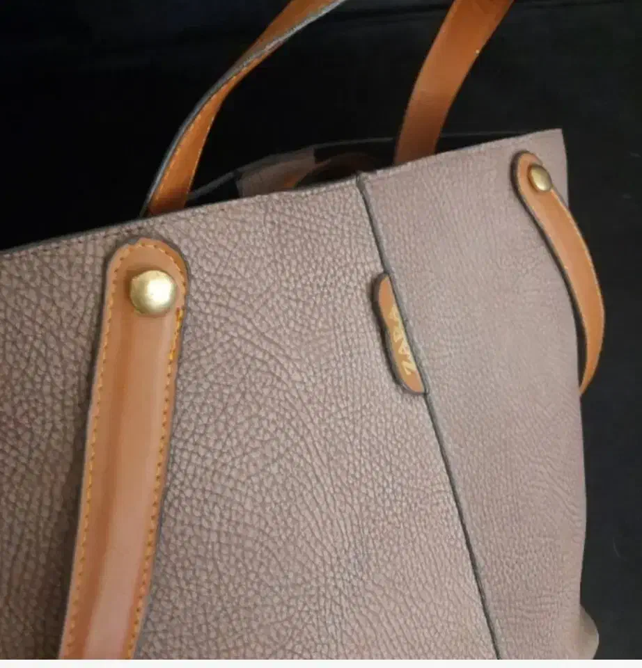 کیف زارا|کیف، کفش، کمربند|ساری, |دیوار