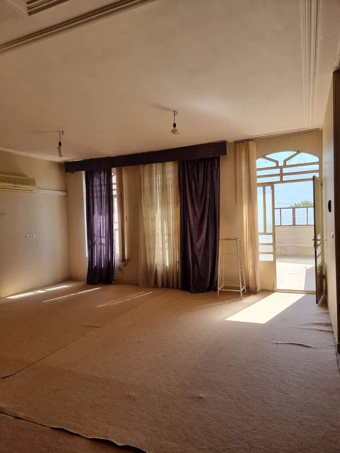 طبقه دوم منزل ویلایی انتهای خیابان نشاط|اجارهٔ خانه و ویلا|کازرون, |دیوار