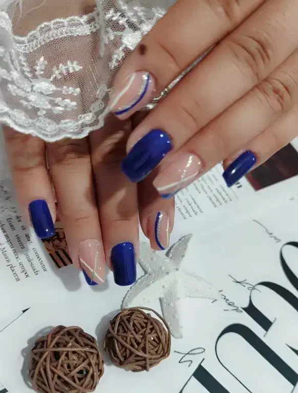 آموزش وانجام خدمات کاشت ناخن و پدیکور پا نوبهار|خدمات آرایشگری و زیبایی|کرمانشاه, |دیوار