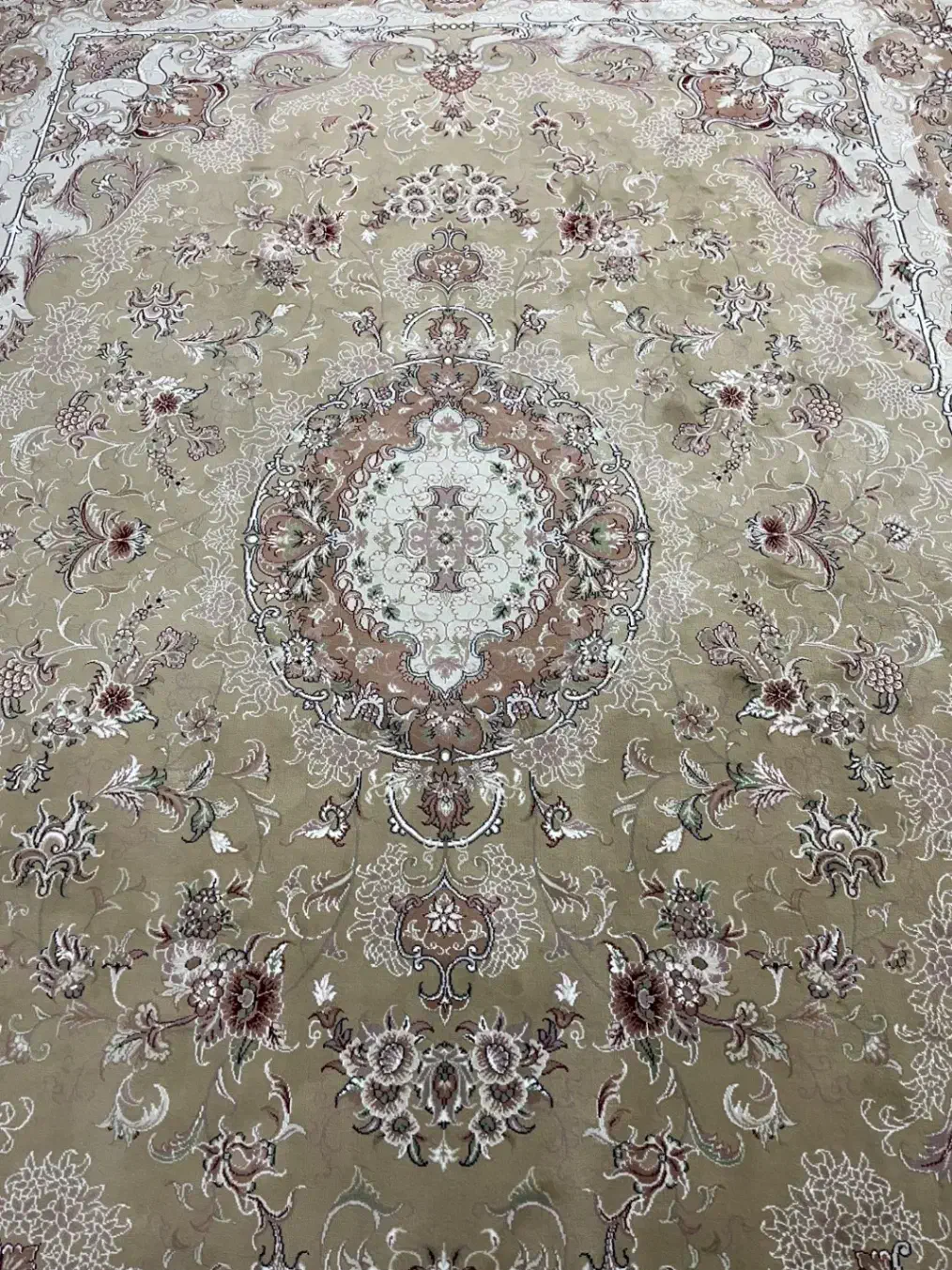 فرش ۹ متری نگین مشهد|فرش|تهران, فردوس|دیوار