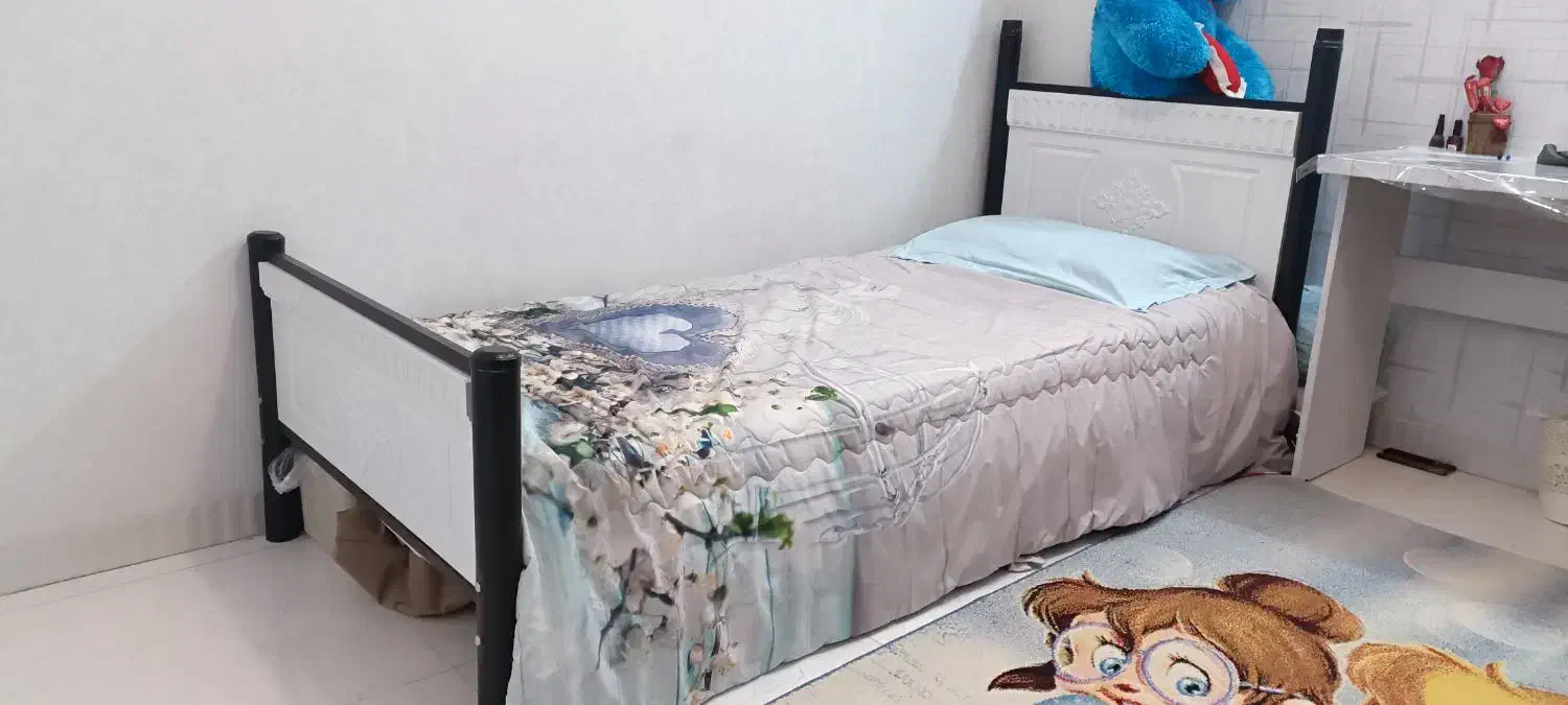 دو عدد تخت یک نفره در حد نو|تخت و سرویس خواب|کرمان, |دیوار
