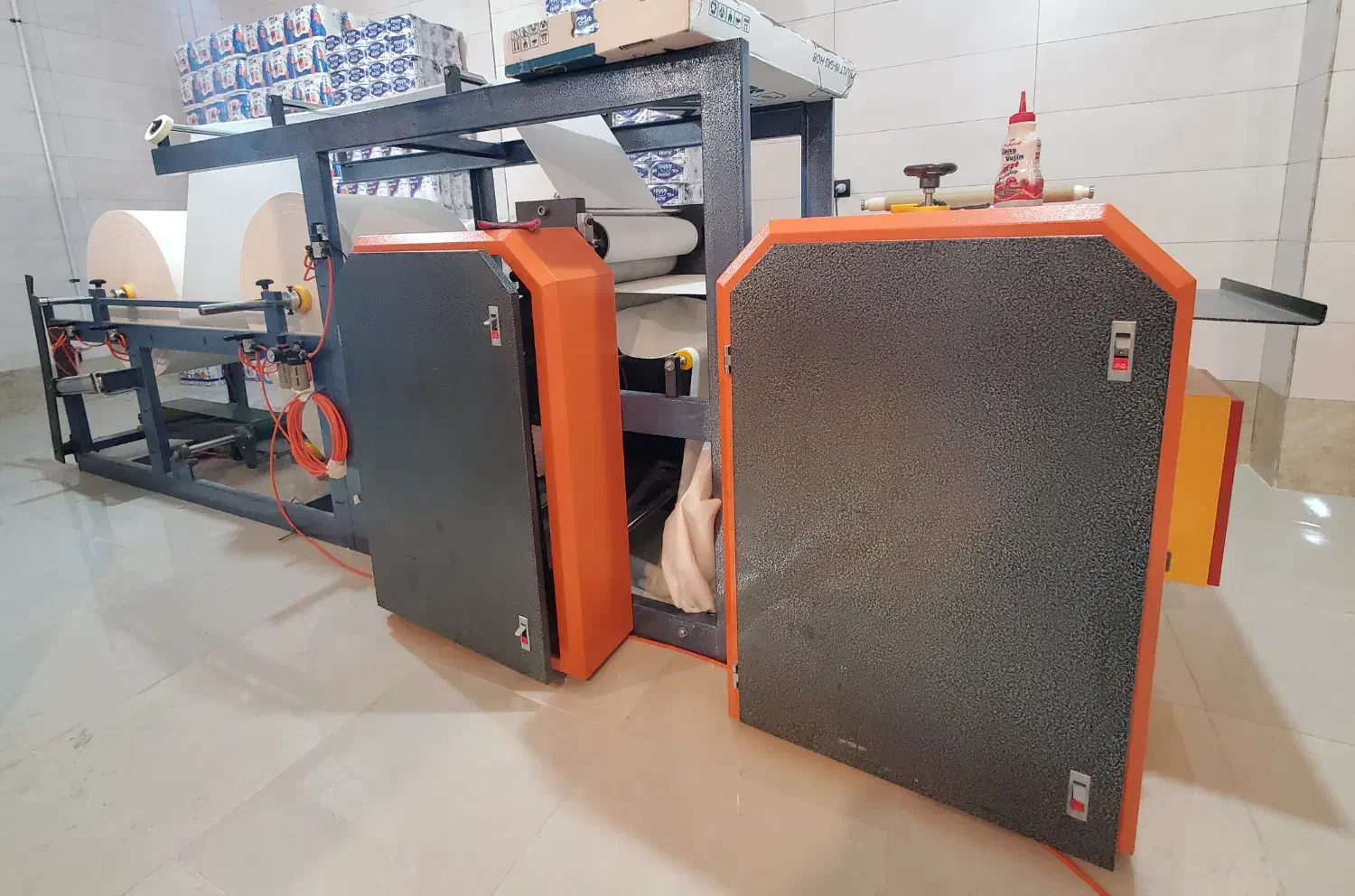 فروش دستگاه دستمال توالت (دلسی)|ماشینآلات صنعتی|شهرکرد, |دیوار