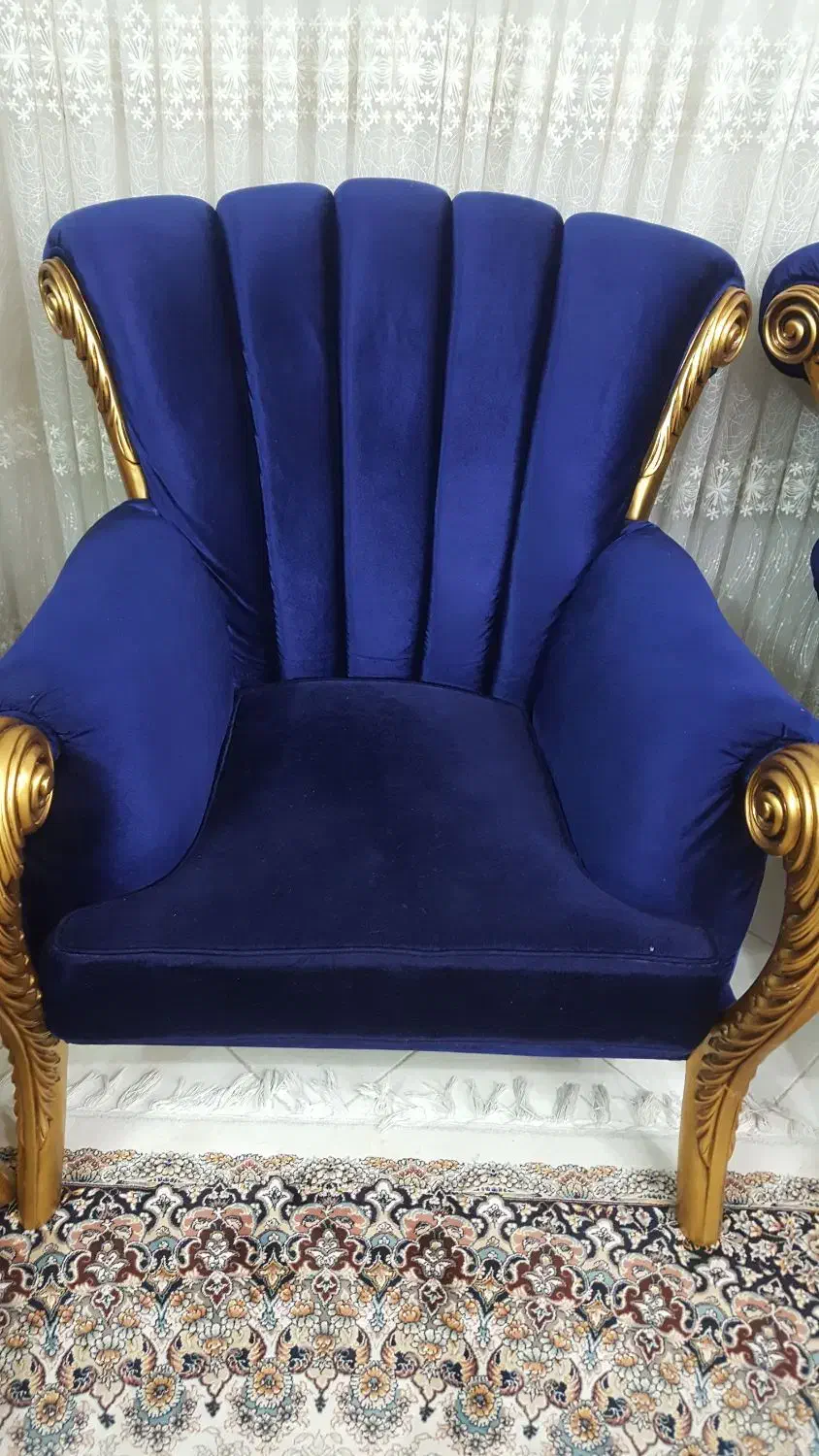 مبلمان ۹نفره بسیارتمیز|مبلمان خانگی و میز عسلی|قم, سراجه (۱۵ خرداد)|دیوار