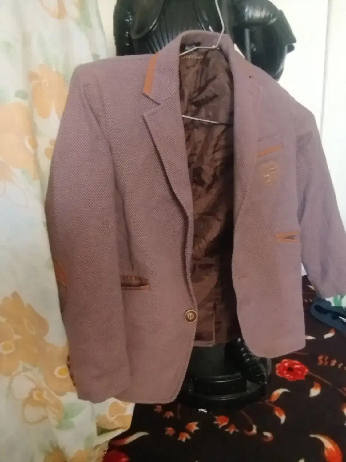 کت تک|لباس|بروجرد, |دیوار