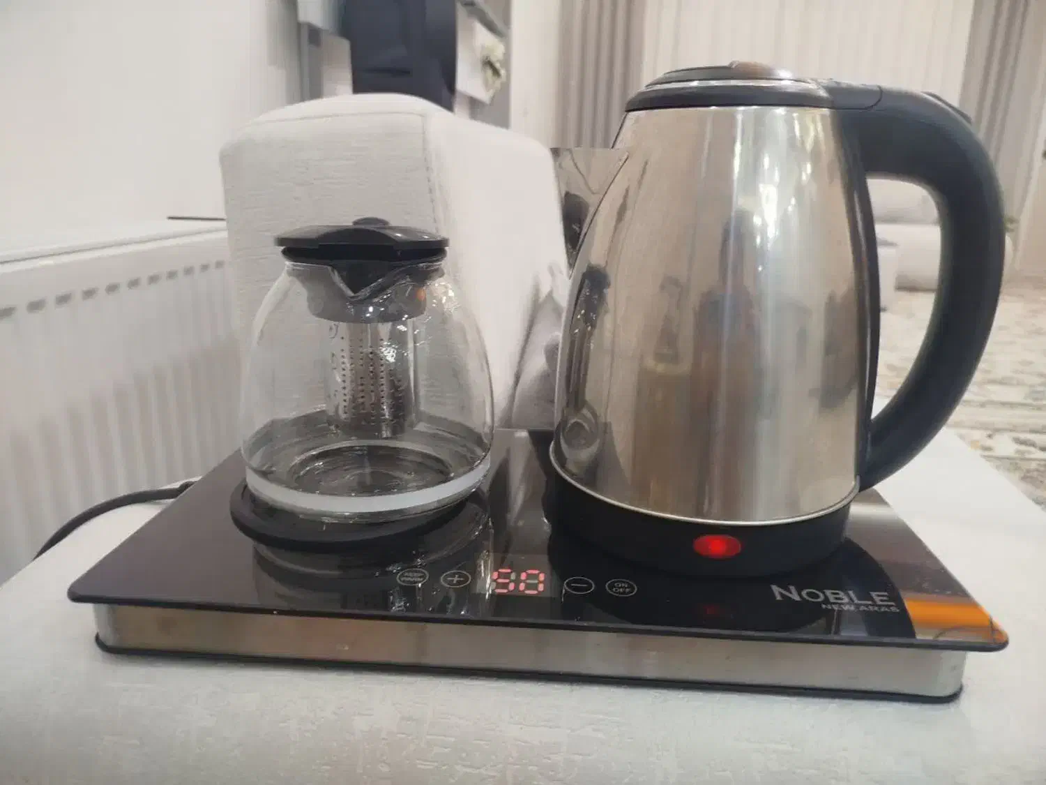 چایساز|سماور، چای‌ساز، قهوه‌ساز|اندیشه, اندیشه فاز ۱|دیوار