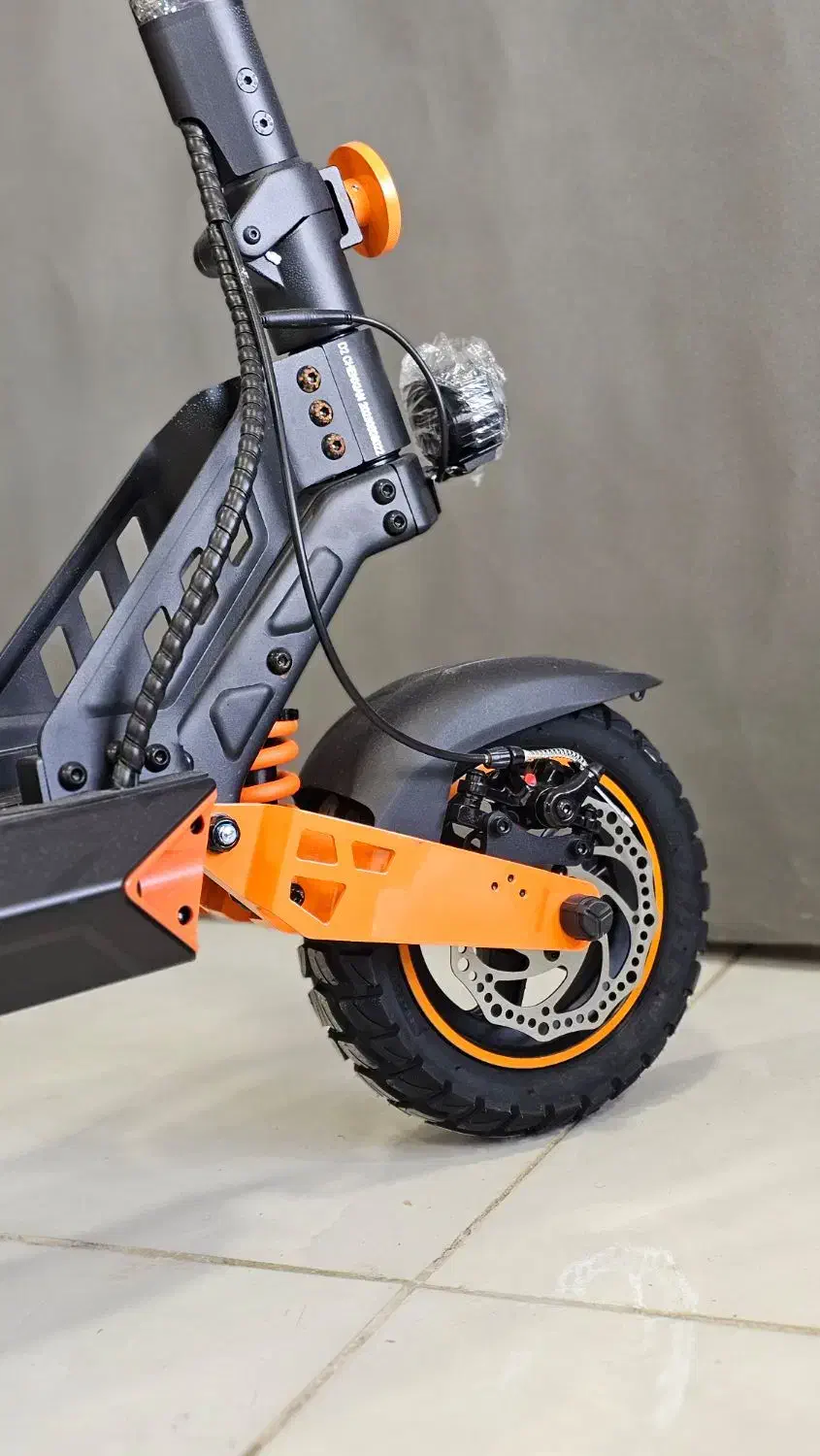 اسکوتر برقی پرقدرت بدنه آلمینیوم|دوچرخه، اسکیت، اسکوتر|تهران, فلسطین (میدان انقلاب)|دیوار