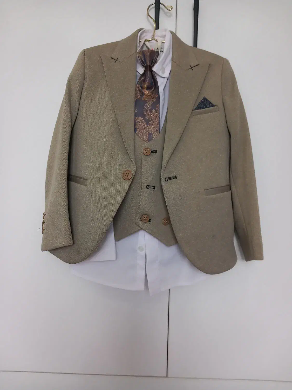 کت شلوار|کفش و لباس بچه|فردیس, نگارستان|دیوار