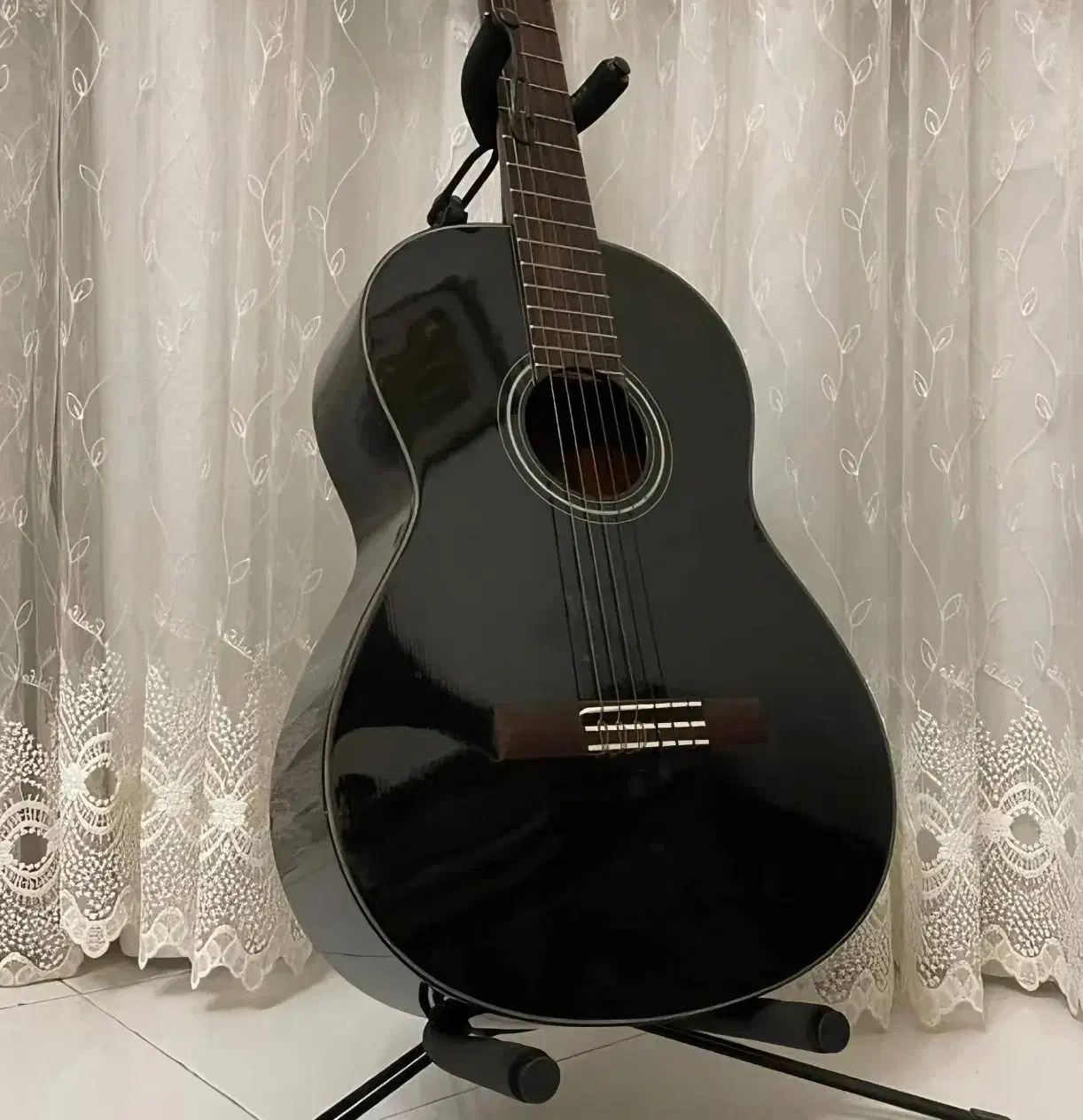 گیتار Yamaha C40 بلک (مشکی) در حد آکبند|گیتار، بیس، امپلیفایر|یزد, |دیوار