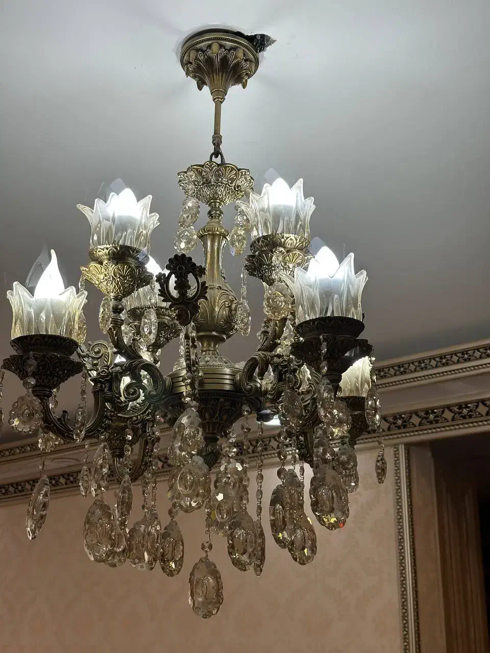 لوستر 8شعله|لوستر و چراغ آویز|پاکدشت, پاکدشت (مامازند)|دیوار