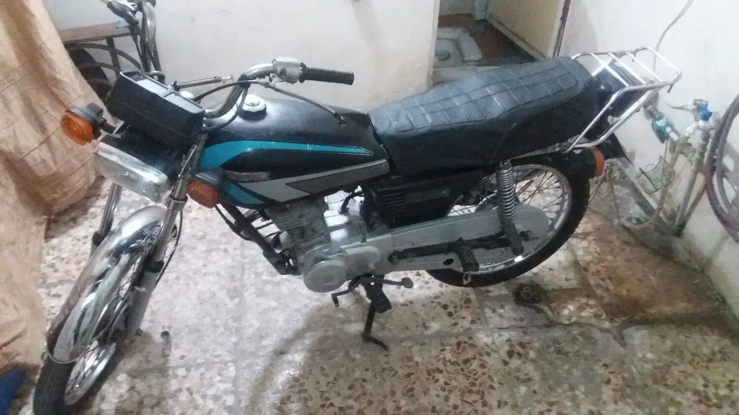 موتور  مدل۸۸|موتورسیکلت|خرم‌آباد, |دیوار