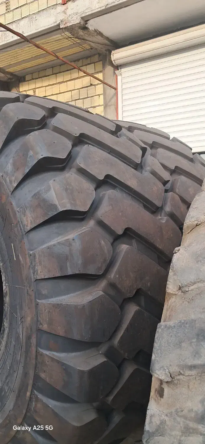 لاستیک لودرگریدر کامیون نو روکش استوک نقدو چک|قطعات یدکی و لوازم جانبی|اهواز, شهرک صنعتی شماره ۳|دیوار