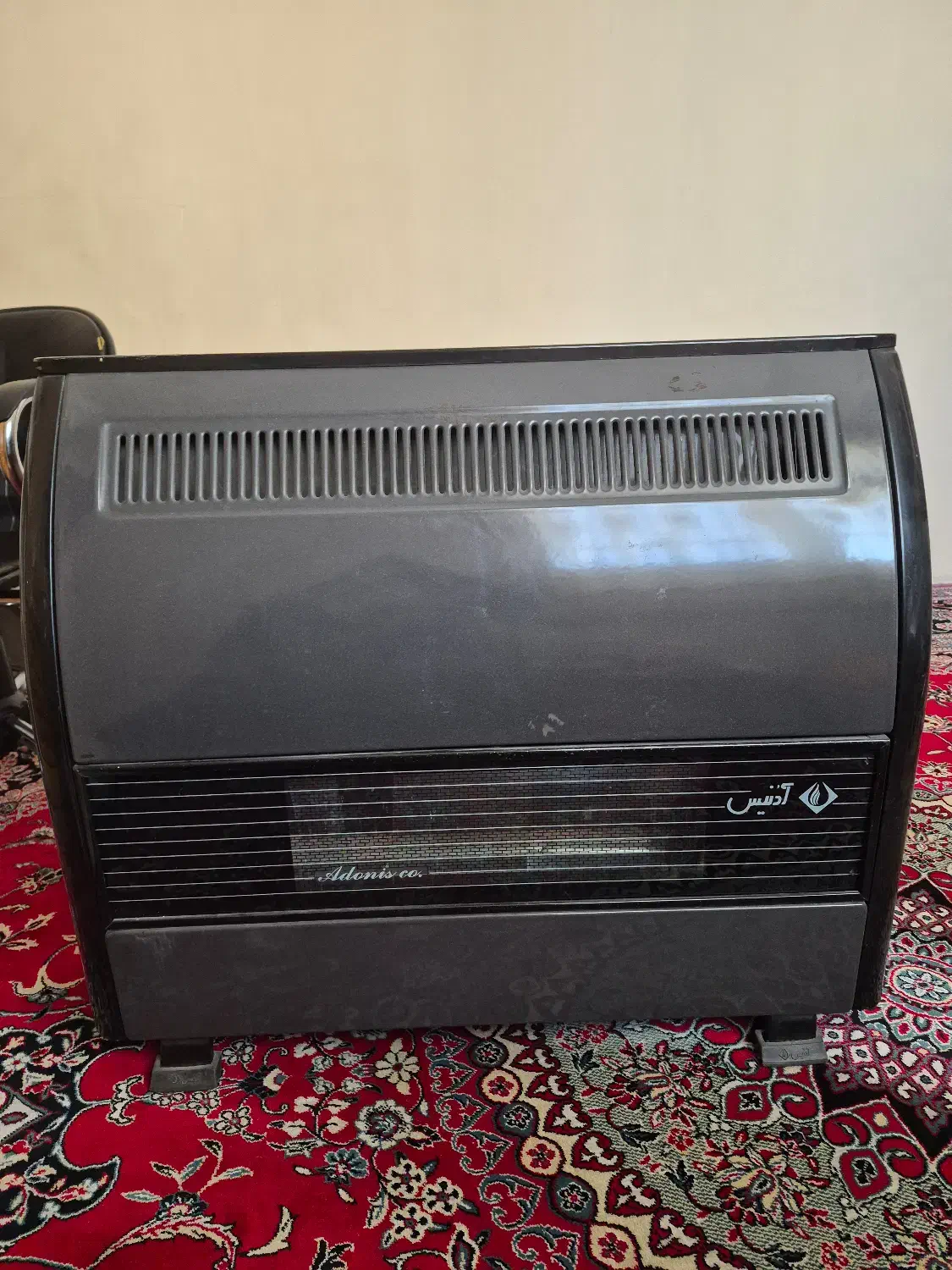 بخاری ۱۲هزار ادنیس در حد نو همراه با دودکش|بخاری، هیتر، شومینه|طرقبه, |دیوار