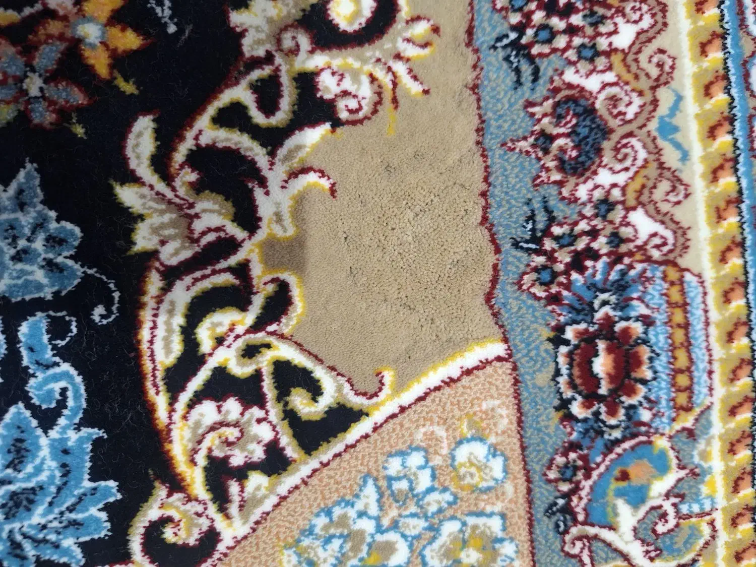 4تخته 9متری 1200شانه آکبندتراکم 3600|فرش|شیراز, شاه قلی بیگی|دیوار