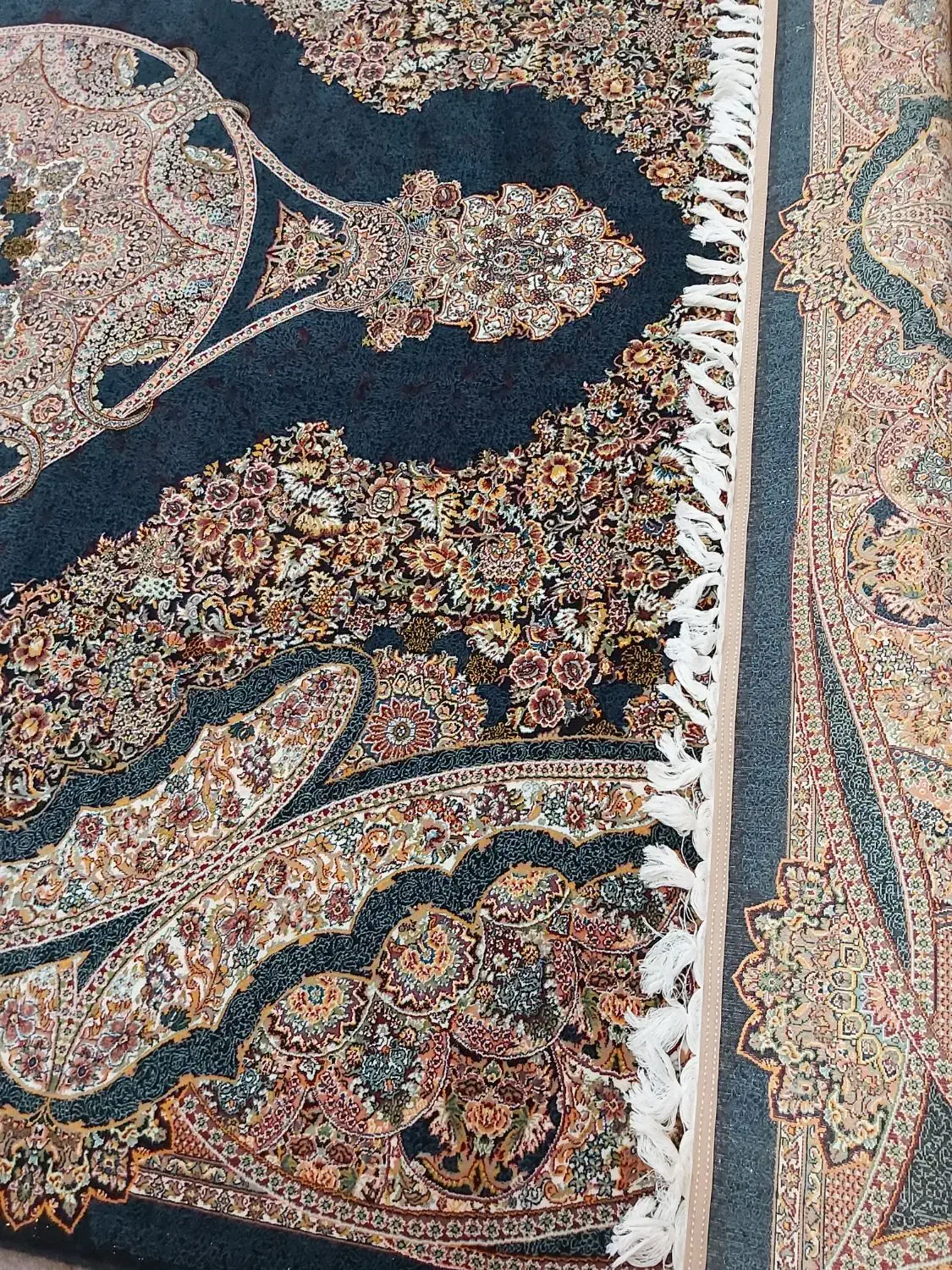 ۴تخته فرش ۹متری ۷۰۰شانه تراکم ۲۵۵۰تمام نخ|فرش|کرج, حصارک پایین|دیوار