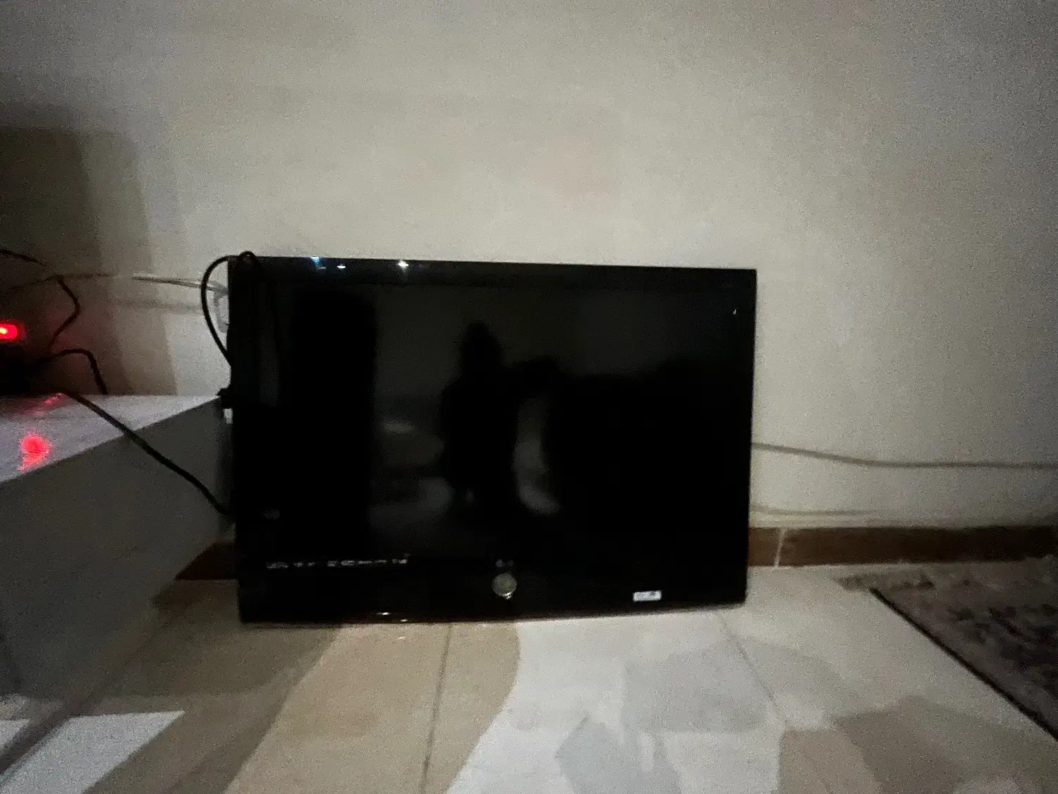 تلوزیون ال سی دی اصل کره بلوتوث دار|تلویزیون و پروژکتور|مشکین‌دشت, |دیوار