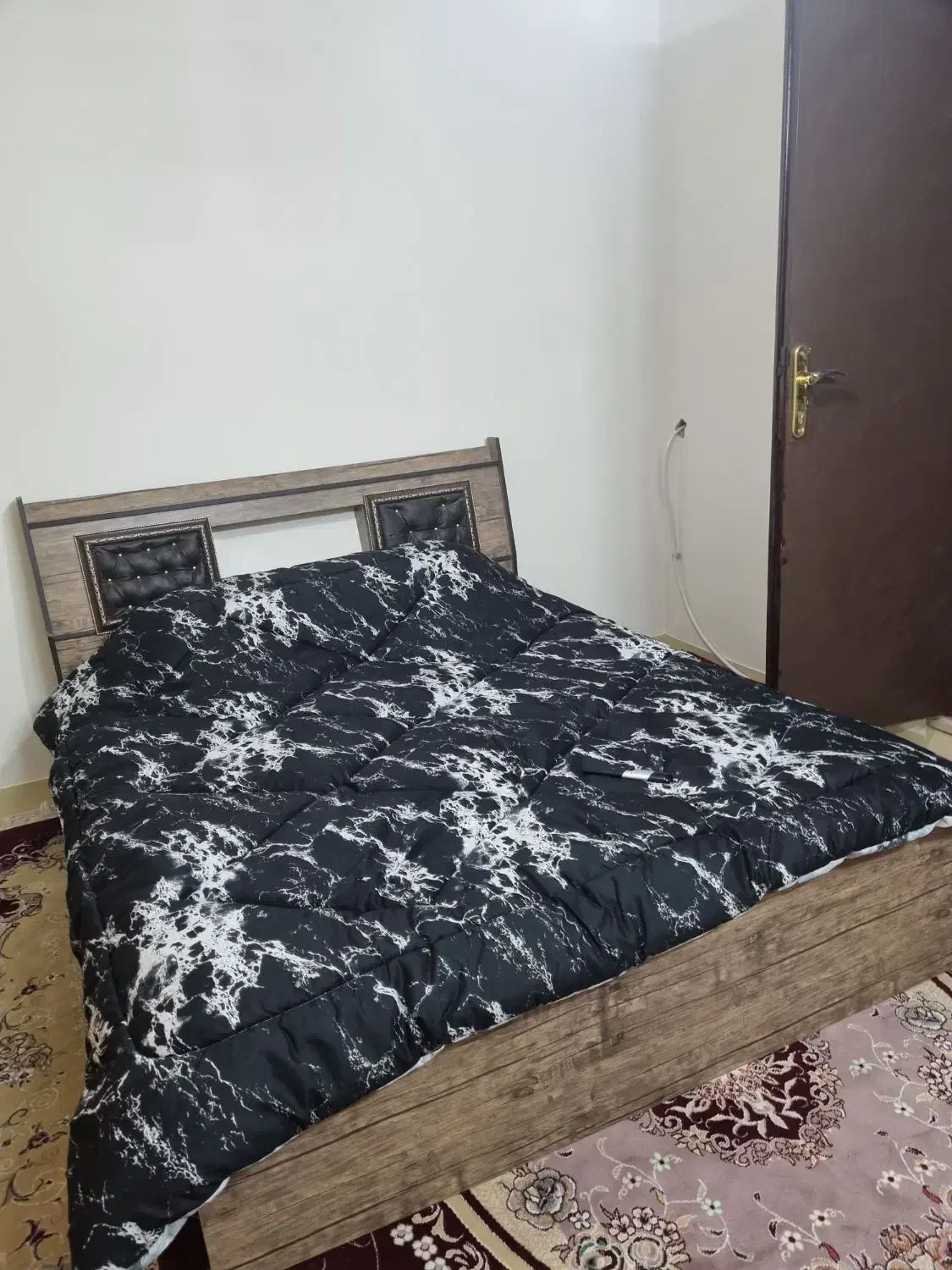 اجاره کوتاه مدت|اجارهٔ کوتاه‌مدت آپارتمان و سوئیت|شیراز, شهرک ایثار|دیوار