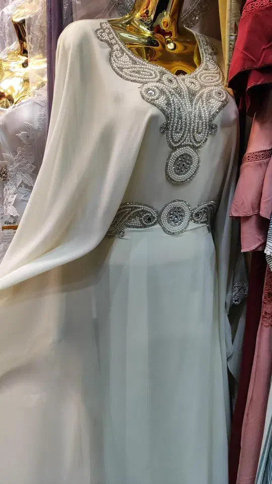 لباس مجلسی|لباس|یاسوج, |دیوار