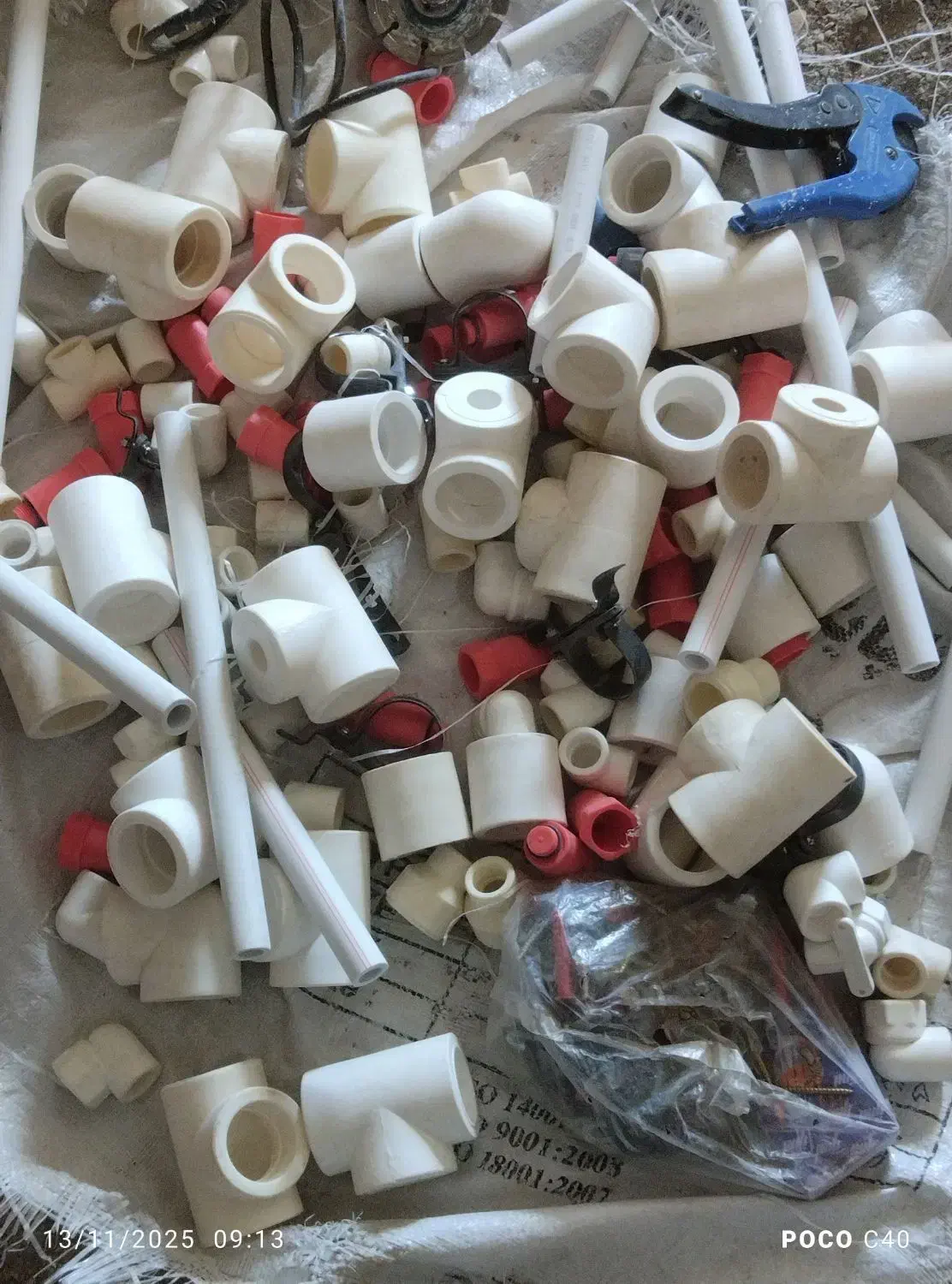 لوله کشی برق کشی تخریب کاری کاشی کاری|خدمات پیشه و مهارت|خاش, |دیوار