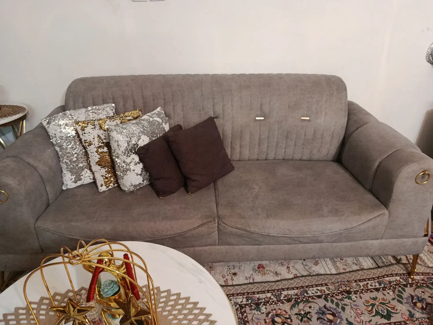 مبل چستر|مبلمان خانگی و میز عسلی|خمینی‌شهر, |دیوار