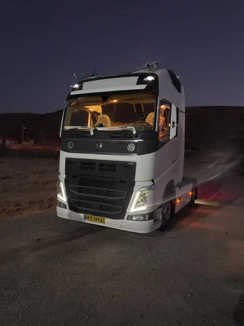 راننده پایه یک هستم مدارک کامل|استخدام حمل و نقل|مهاباد (آذربایجان غربی), |دیوار