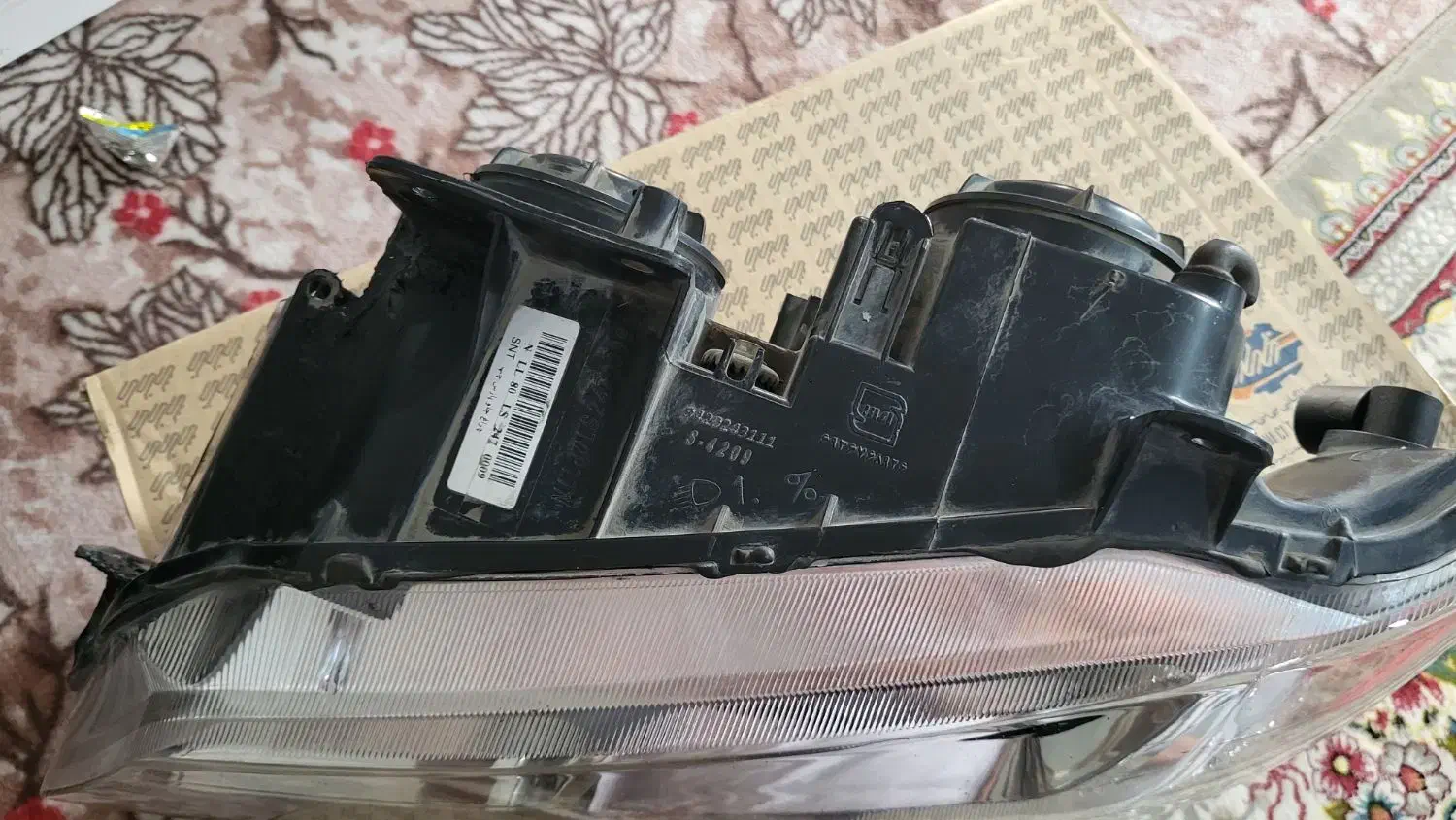 چراغ در حد صفر جلو چپ پارس|قطعات یدکی و لوازم جانبی|آزادشهر, |دیوار