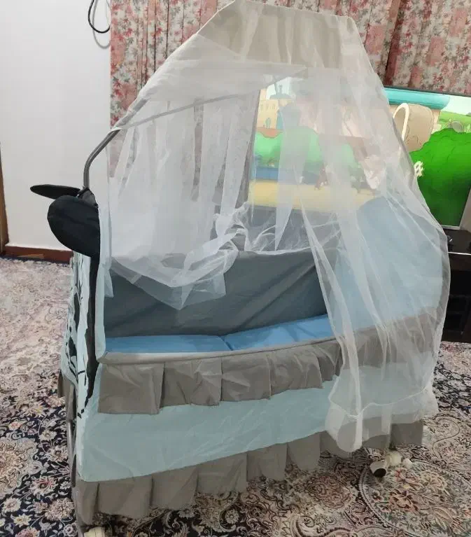 گهواره|تخت و صندلی بچه|مسجد سلیمان, |دیوار