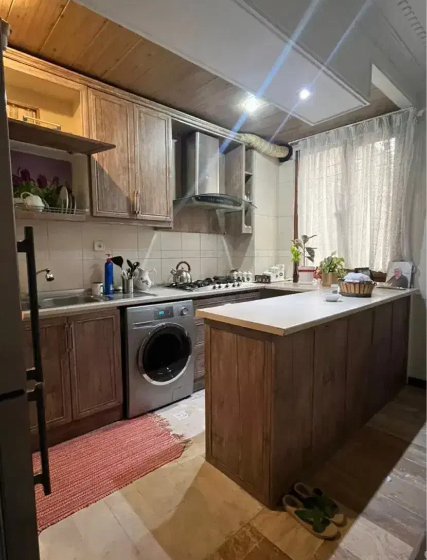 آپارتمان ۵۲ متری/۱ خوابه/در بنی هاشم(غرق نور)