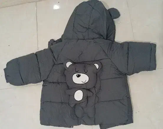 کاپشن|کفش و لباس بچه|ماهدشت, |دیوار