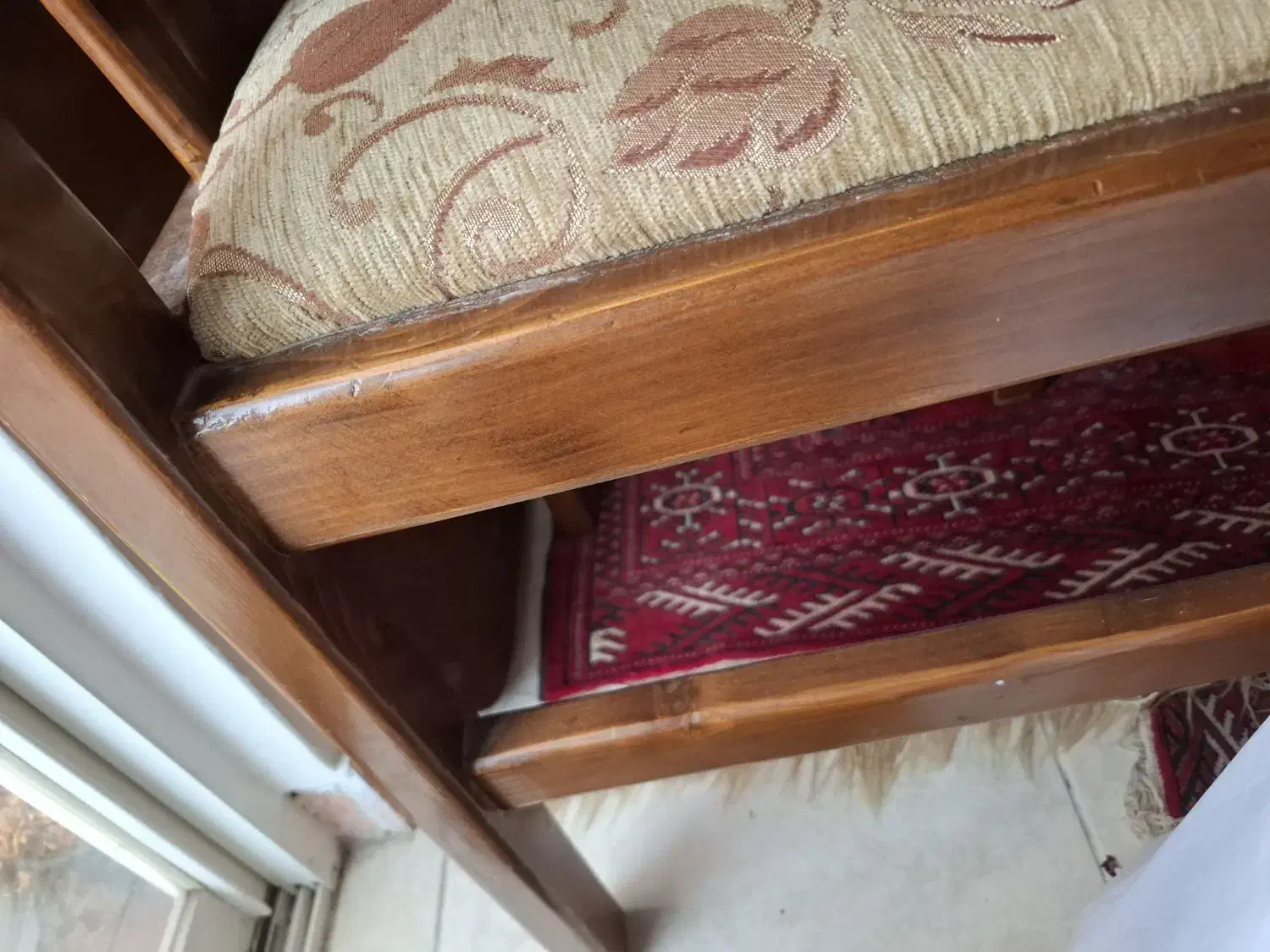 صندلی کاملا نو|میز و صندلی غذاخوری|ساری, |دیوار