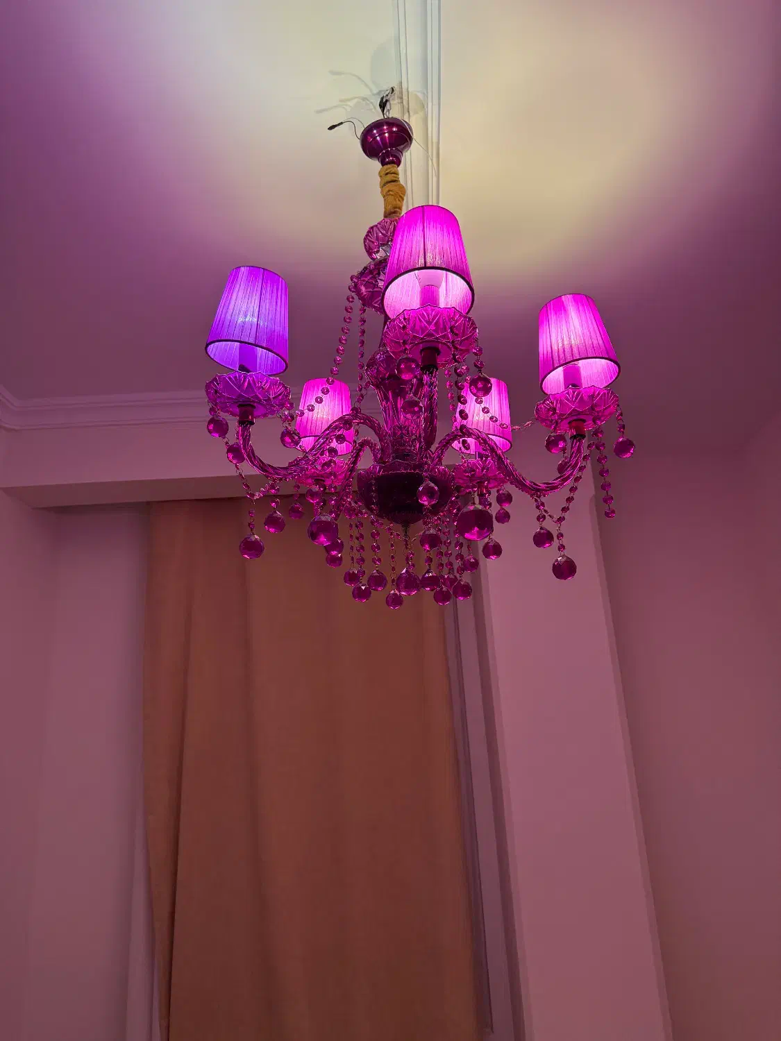 لوستر رنگی بنفش ۵ شاخه|لوستر و چراغ آویز|تهران, مجیدآباد|دیوار