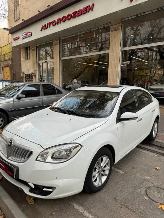 برلیانس مدل ۹۷ موتور بزرگ ( نقد و اقساط)|خودرو سواری و وانت|تهران, نارمک|دیوار