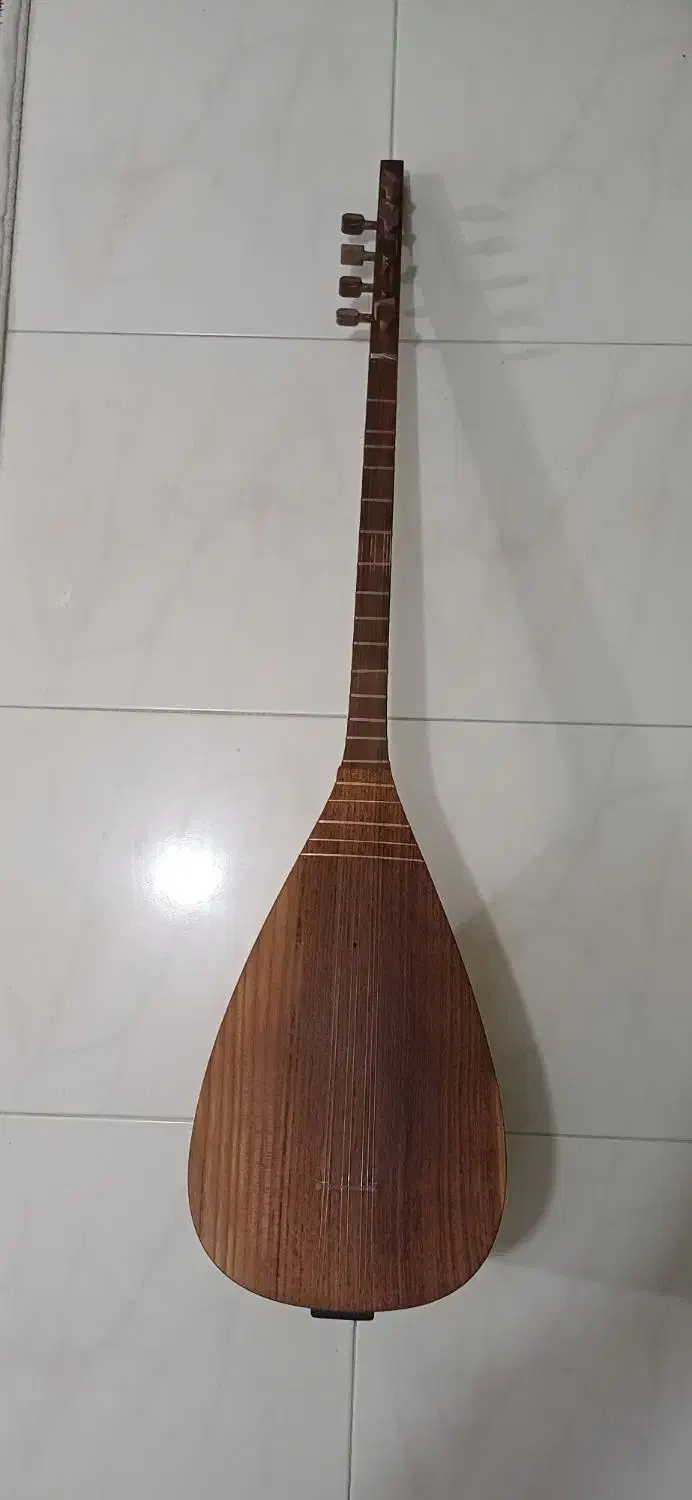 قوپوز(عاشیق سازی).بیوک آغا|سازهای سنتی|تبریز, |دیوار